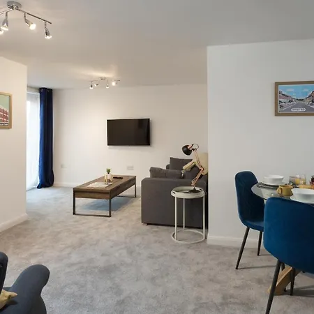 Apartment The Aura York