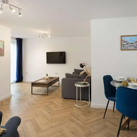 The Aura Apartmán *